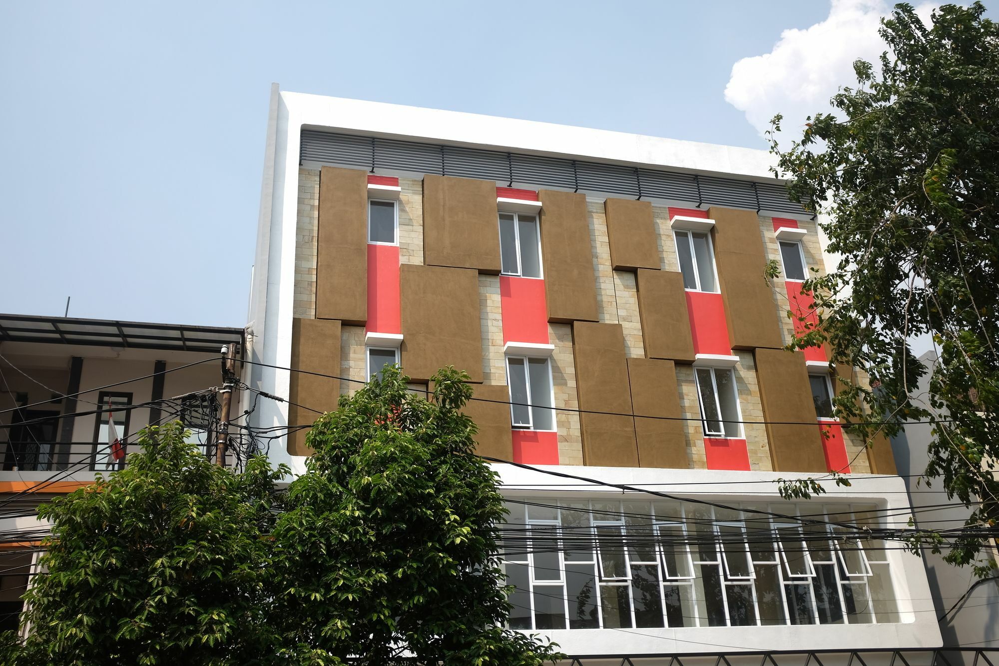 Hotel Reddoorz Plus Near Mall Ciputra Jakarta Exterior foto